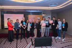 Winners & Gravitate-Health team